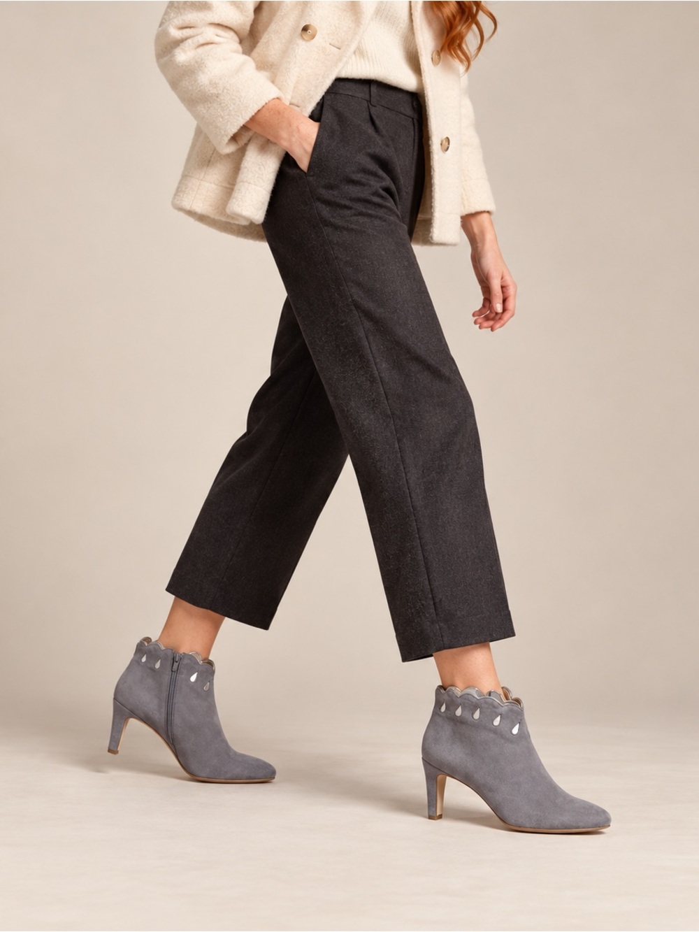 Anthropologie Petite Mendigote Merion Scalloped Booties. EU 41